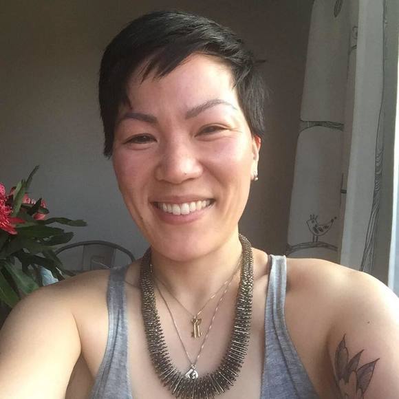 Meet your Posher, Vivian - Picture 1 of 1